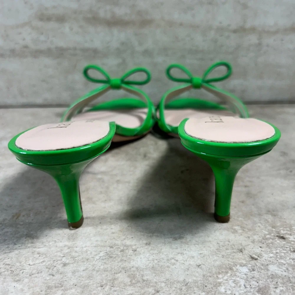Kate Spade New York Swing Green Patent Leather Bow Kitten Heel Sandals 7B